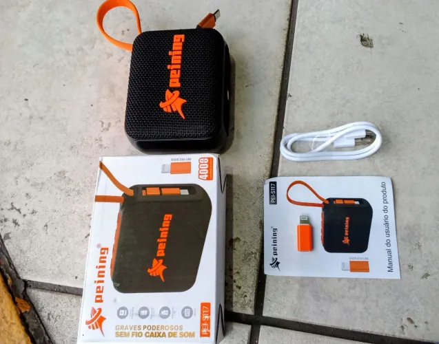 Vendo caixinha de som peyning nova também tem a função pawer bank top demais carrega ta