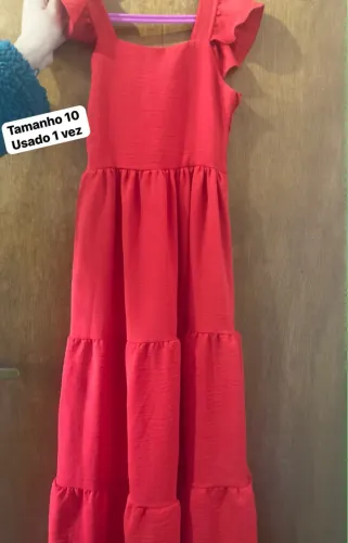 Vestido infantil vermelho