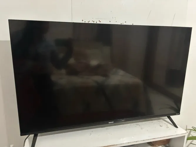 Tv semp 43