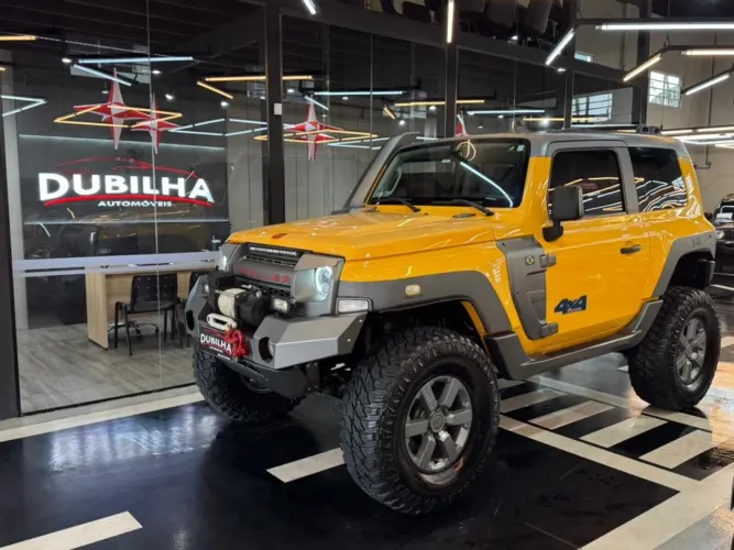 Troller T-4 XLT 3.2 2015