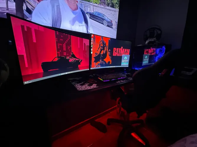 2 Monitores Gamer Curvo 165 Hz