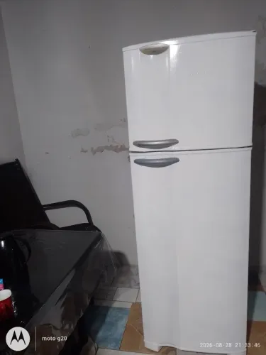 GELADEIRA ELECTROLUX DUPLEX FROST FREE RETIRAR SITIO CERCADO