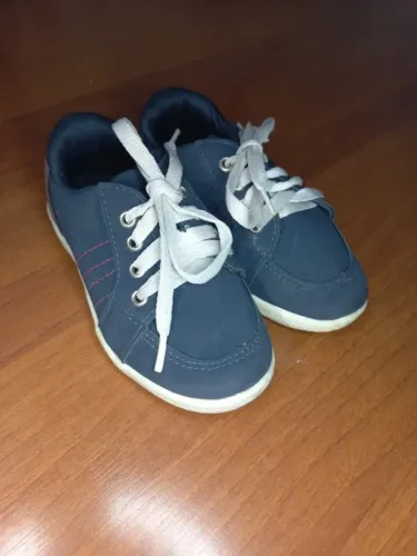 Tenis infantil azul marinho
