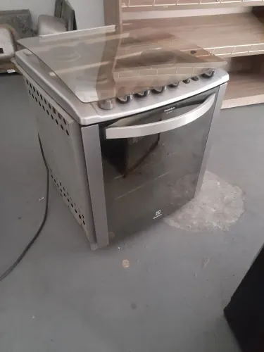 Fogão de embutir 250 reais ele é a gás encanado