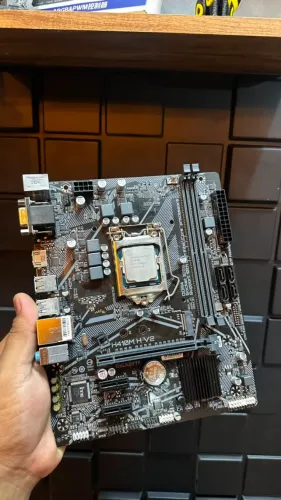 Kit Intel i5 10400 + Gigabyte H410