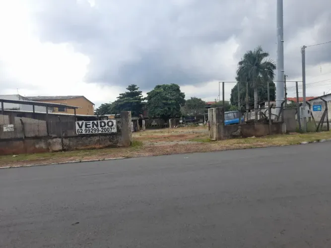 Imóvel para venda tem 1000 metros quadrados em Vila Itatiaia - Goiânia - GO