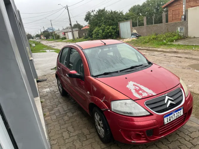 Citroen C3 GLX 1.4/ GLX Sonora 1.4 Flex 8V 5P 2011