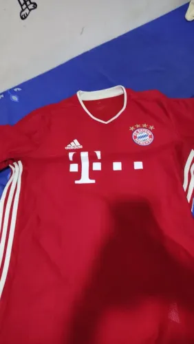 Camisa original Bayern de Munich 2021