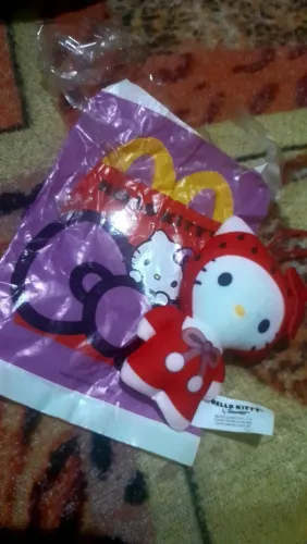 Hellokitty do Mc donalds morango