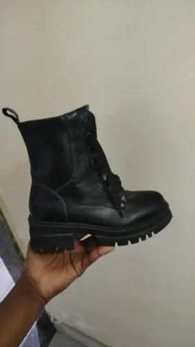 BOTA MOOCITY TAMANHO 34