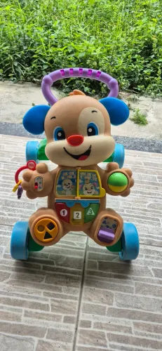 Andador infantil cachorro fischer price
