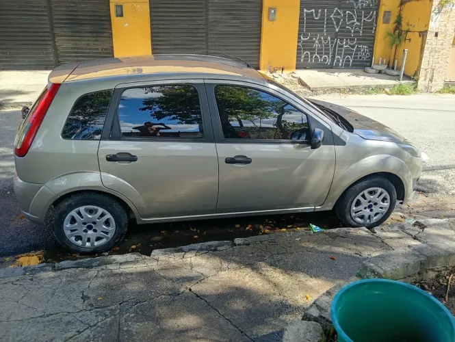Ford Fiesta 1.0 8V Flex/class 1.0 8V Flex 5P 2013