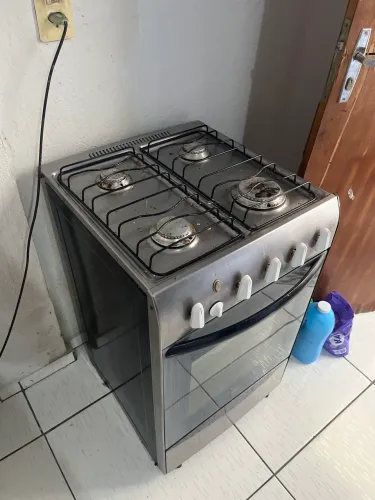 Fogão usado