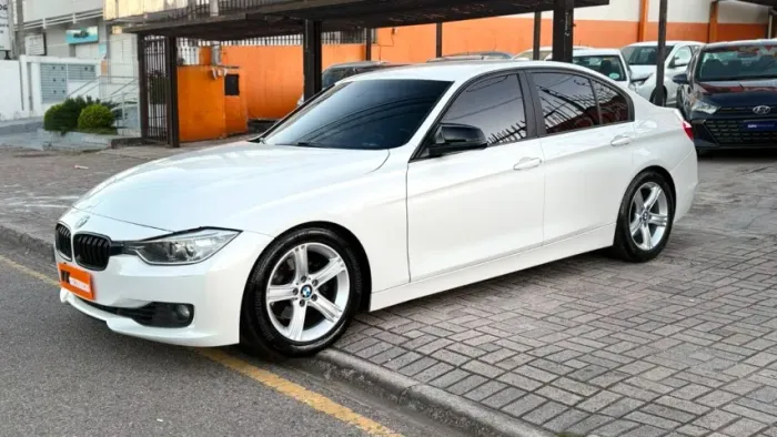 BMW 320I A 2.0 Turbo/activeflex 16V 184cv 4P 2015