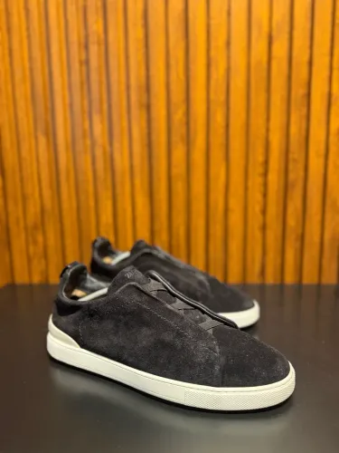 Tênis Zegna Triple Stitch Camurça Preto