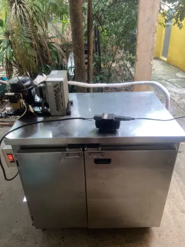 Balcão refrigerado inox 2 portas, para bar, lanchonete e restaurante