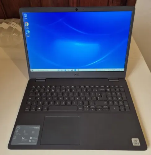 Notebook Dell Inspiron 15 3000 - I3 - 8Gb Ram - 256 Gb SSD - Tela 15.6 - NOVO/MOSTRUÁRIO