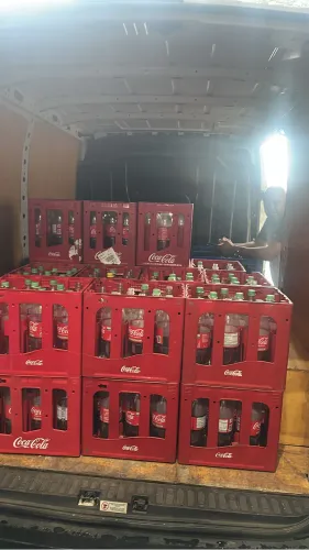 Engradados e vasilhames coca cola 2 litros 09 unidades - wall-e garrafaria