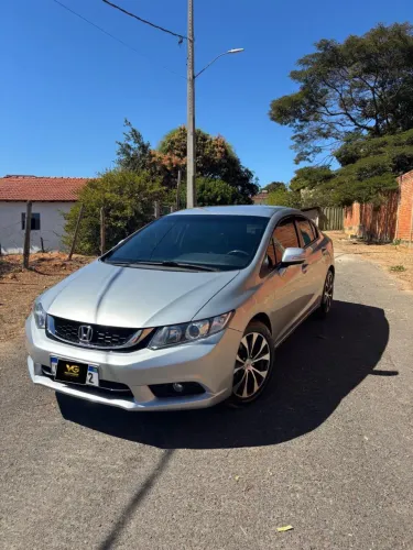 Honda Civic Sedan LXR 2.0 Flexone 16V Aut. 4P 2016