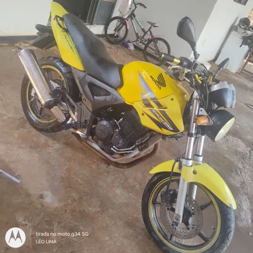 Moto 250 Twister