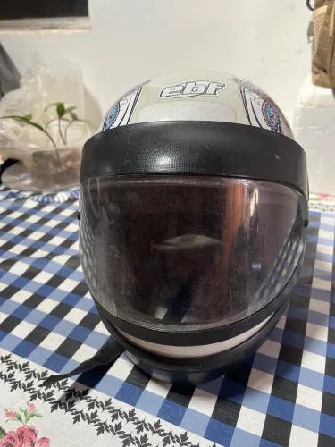 Capacete 58 zap *