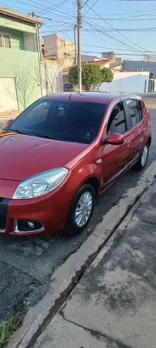 Renault Sandero Privilège Hi-flex 1.6 16V 5P AUT 2013