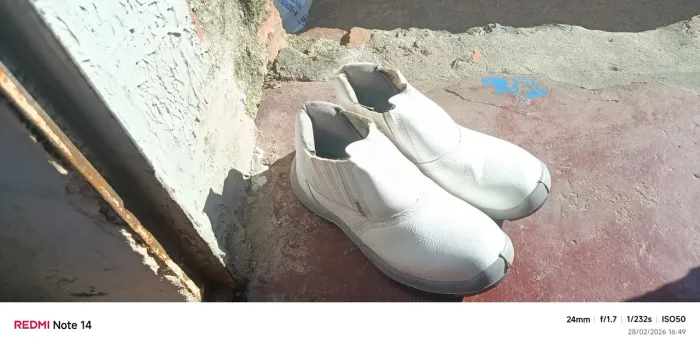 Bota de aço botina branca