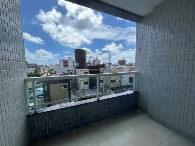 Apartamento : Padrão / Residencial / Bessa