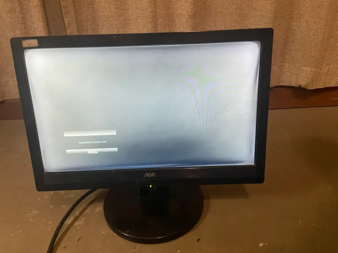 Monitor AOC 13 polegadas VGA