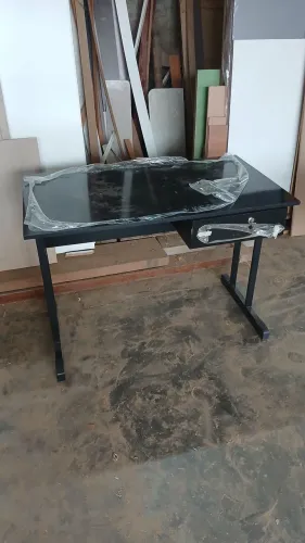 Mesa escrivaninha 1 gaveta e escritório  preço promocional feriado 