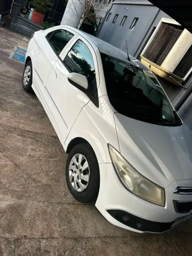 Chevrolet Prisma Sed. LT 1.0 8V Flexpower 4P 2013