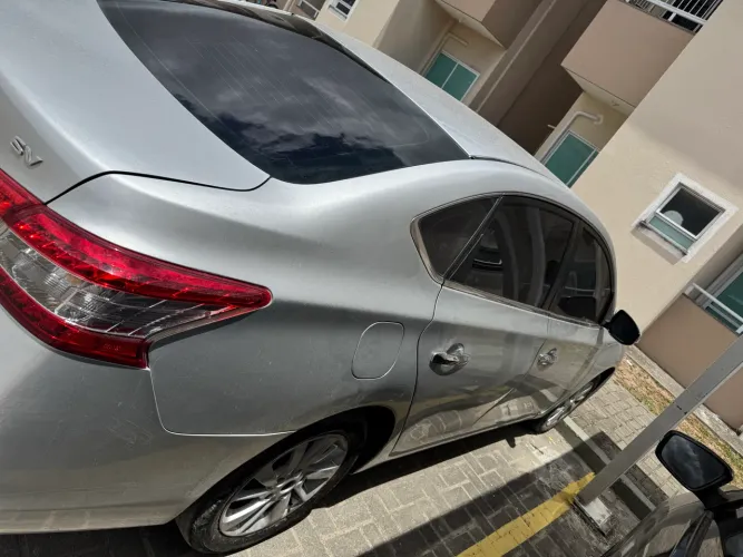 Nissan Sentra SV 2.0 Flexstart 16V Aut. 2014