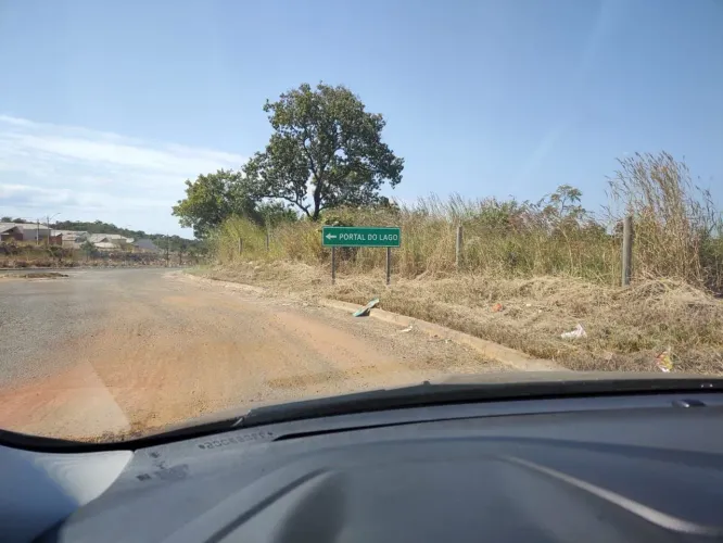 Vendo lote, Catalão GO, em bairro planejado.