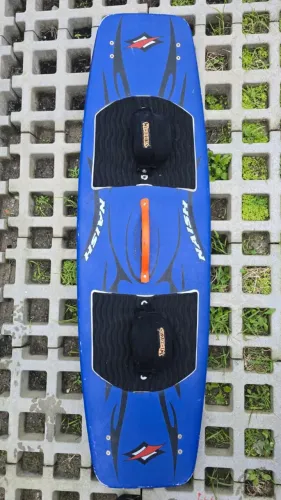 Prancha de Kitesurf Naish Bidirecional / Twintip - 131 x 38,5 cm