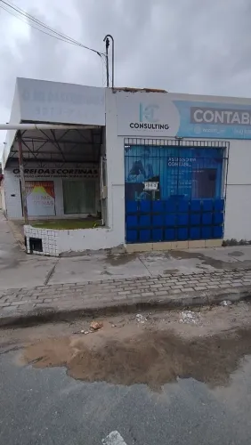 Aluga-se Ponto Comercial na Rua Jaguarari