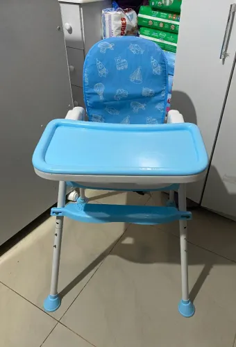 Cadeira de alimentação Semi novo