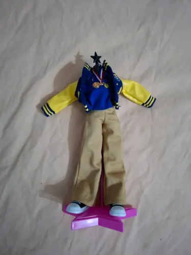 Roupa de Boneca Bratz Cady Mean Girls