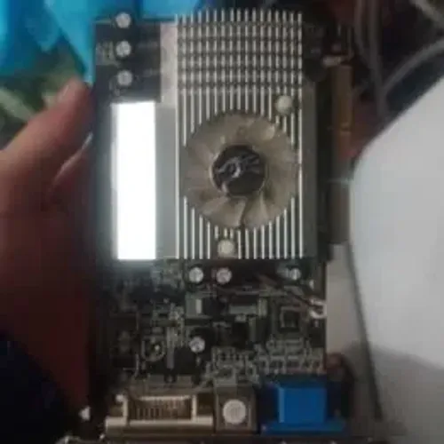 Placas de vídeo para retirada de peças / conserto ? NÃO FUNCIONANDO