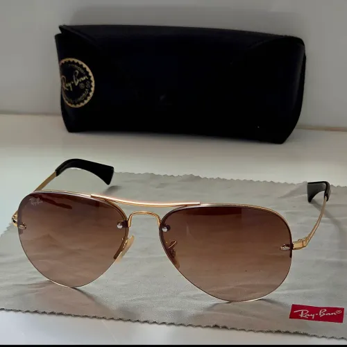 Óculos Ray-Ban RB3449