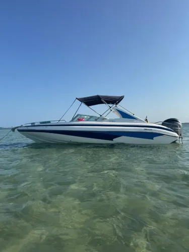 Lancha Fibrasmar New Wish 23 pés motor Yamaha 150 hp 4 tempos 2019