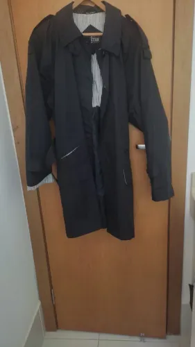 Bela capa de chuva