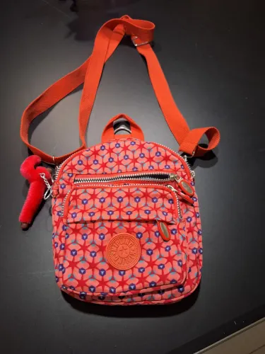 Bolsa Transversal/Mochila Kipling 