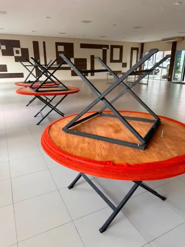 Mesa dobrável redonda 10 lugares para eventos
