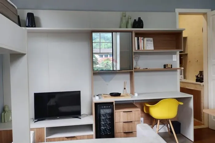Venda - Apartamento 28m² - Apartamento por R$ 180.000,00 localizado no Bairro Cremerie em