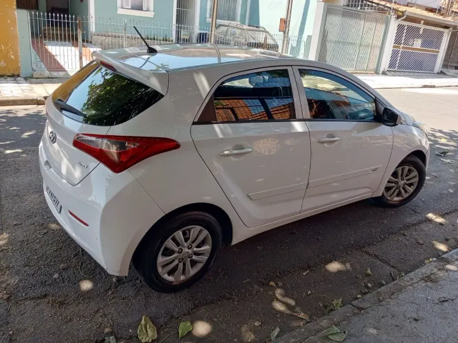 Hyundai HB20 Comf./c.plus/c.style 1.0 Flex 12V 2015