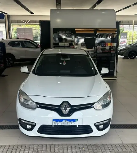 Renault Fluence Sed. Dynamique 2.0 16V Flex Aut. 2015