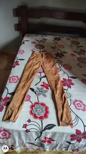 Calça jeans feminino(doação)
