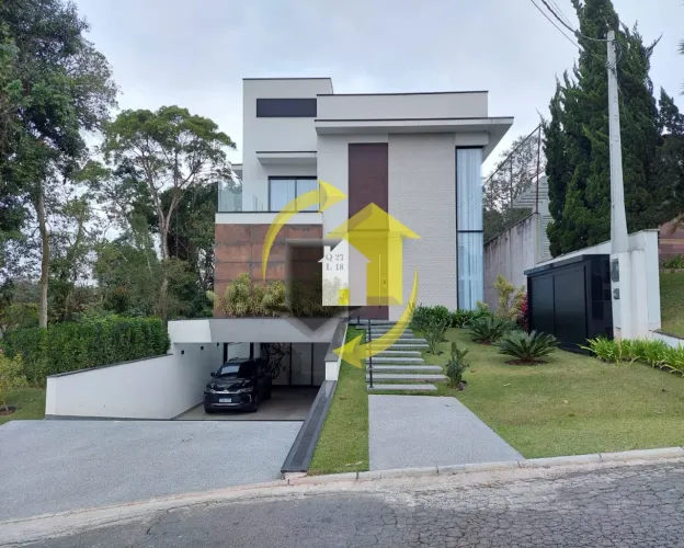 ECOPARK ARUÃ - TERRENO DE 360M² COM 380M² CONSTRUIDOS - ESTUDA PERMUTA - FINO ACABAMENTO -