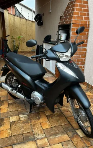 biz 125 Es