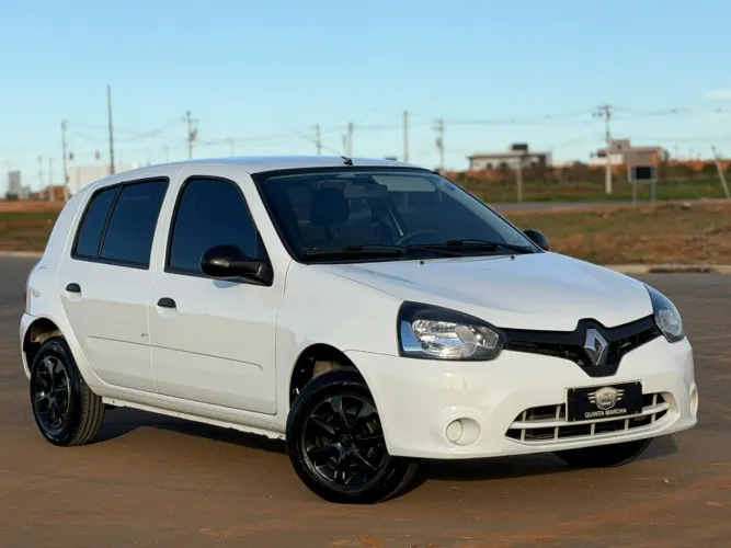 Renault Clio Expression 1.0/1.0 Hi-power 16V 3P 2014